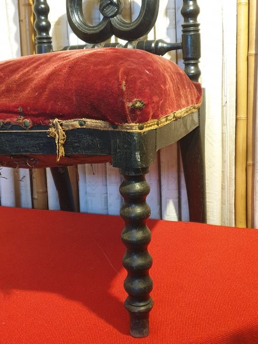 Scaun antic de rugăciune