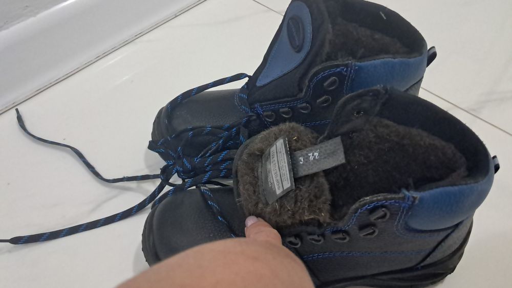 Продам спец обувь