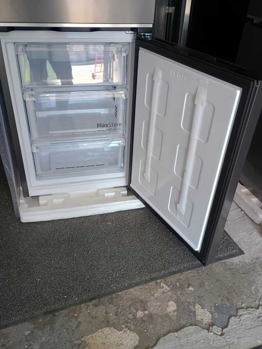 Чисто нов Koмбиниран Хладилник с фризер BEKO-БЕКО 186.5 см No Frost