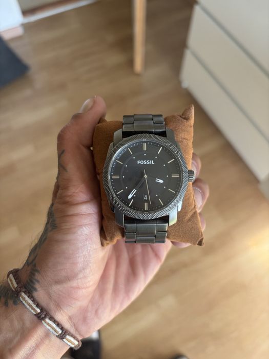 Vand/schimb  ceas Fossil