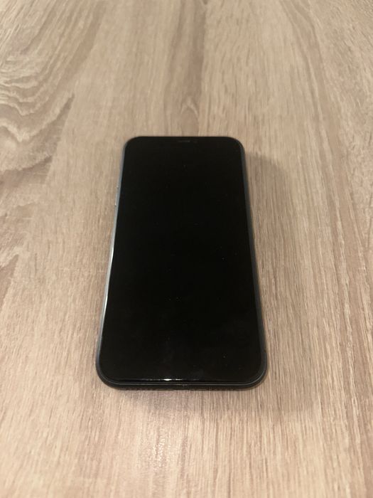 Iphone 11 in stare foarte buna