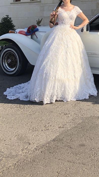 Продам свадебное платье