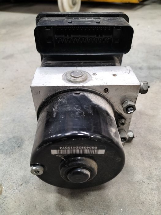 Abs модул BMW 1 series E87 / БМВ 1 Серия Е87 2007г.