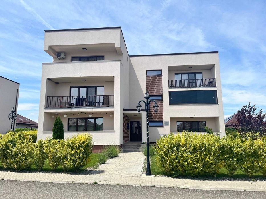 Inchiriez apartament 2 camere, cartier Magnolia Păulești inclusiv parcare proprie