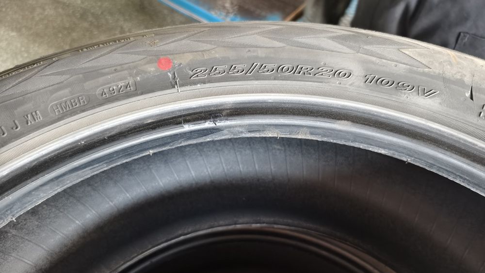 Резина 255/50 R20
