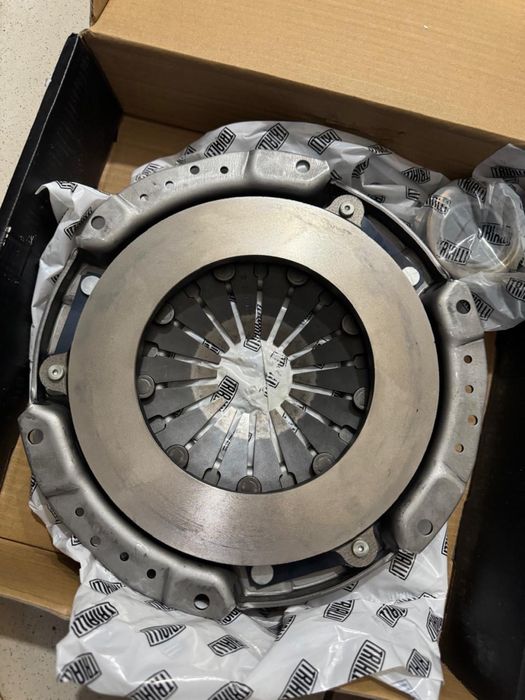 Продам сцепление на субару ej20