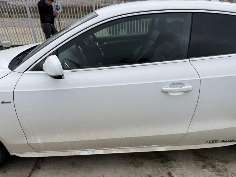 Portiera Usa fata stanga Audi A5 facelift 8T3 Coupe culoare alba - ly9