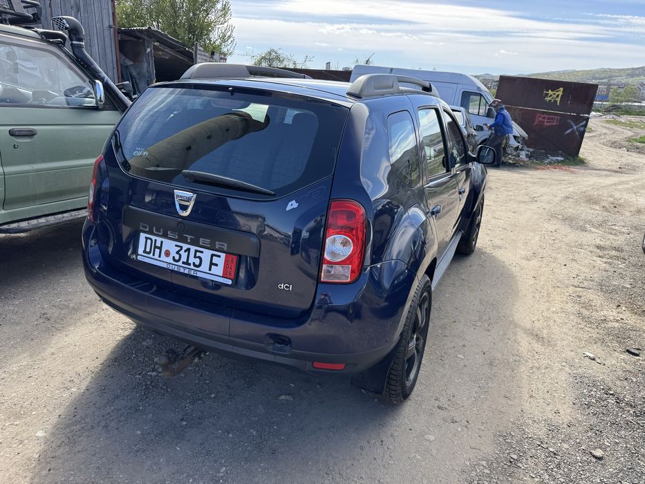 Vand Dacia Duster/4*4 la buton/diesel/168000km/2011/