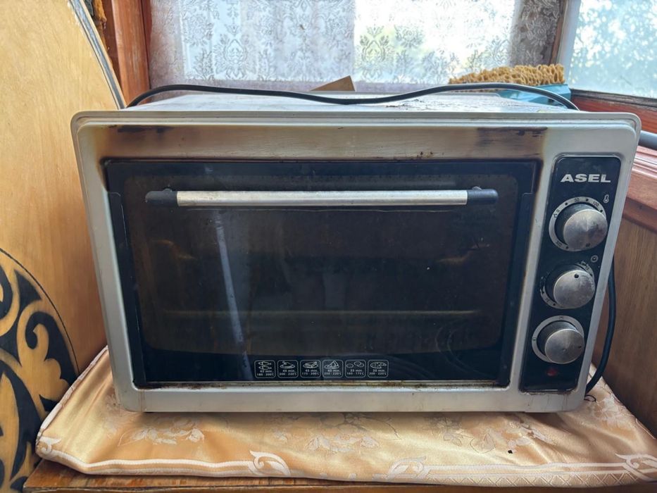 Продам духовую печь