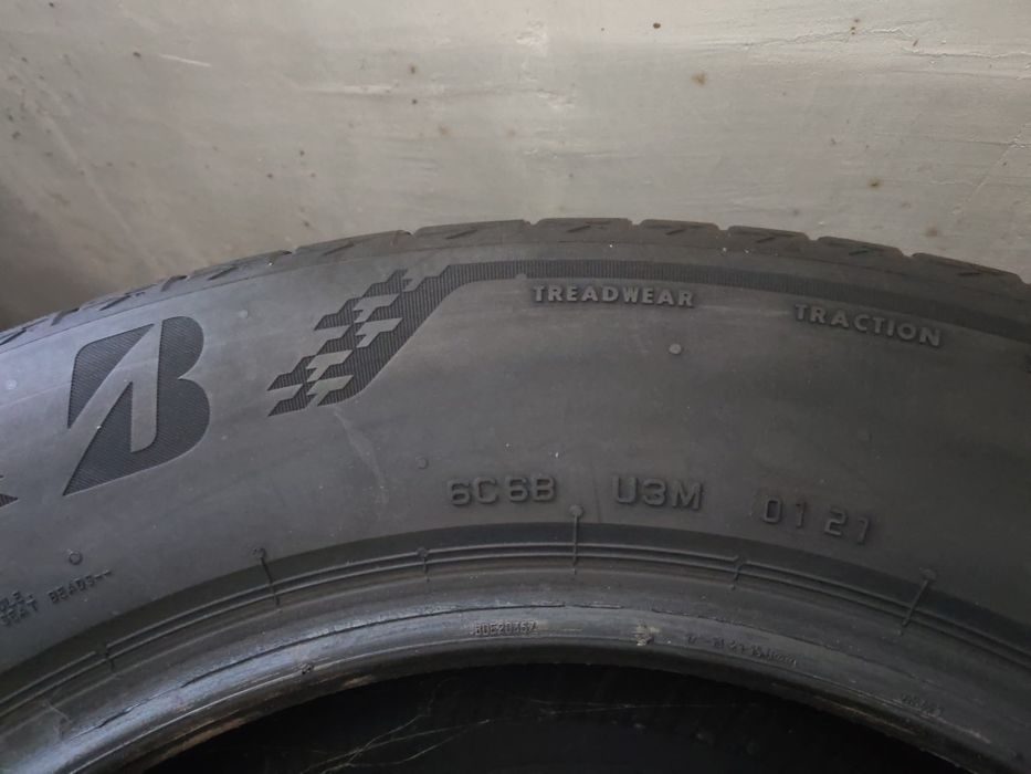 235 55 17, câte 4buc vară Michelin și Bridgestone,5mm