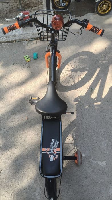 Velosiped sotiladi