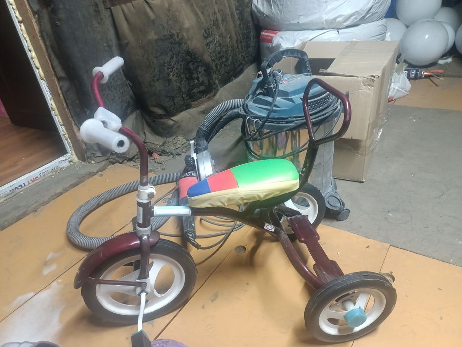 Продам детский трехколесный велосипед Балдырған