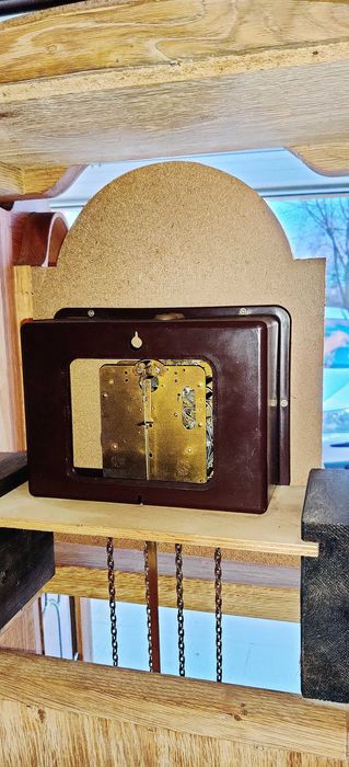 Паркетен часовник от 70 те години