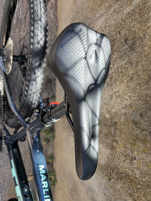 Trek Marlin 6 29 цола 1х10 Deore Shimano L размер Хидравлични дискови спирачки Регулируема вилка Алуминиев