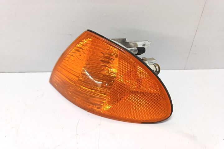 Semnalizare stanga fata  185356B BMW Seria 3 E46
