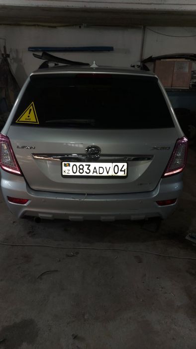 Продам автомобиль Lifan x60