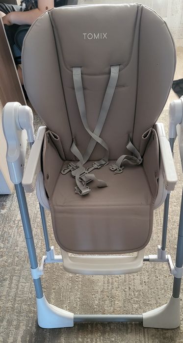 Стульчик для кормления.