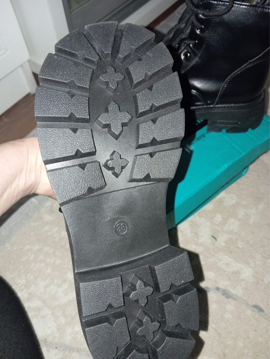 Женская зимняя обувь