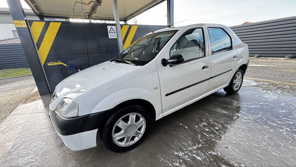 DACIA Logan 2005 — imagine 2