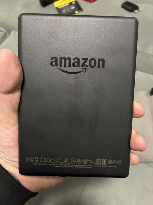 Kindle SY69JL 4GB - четец за книги