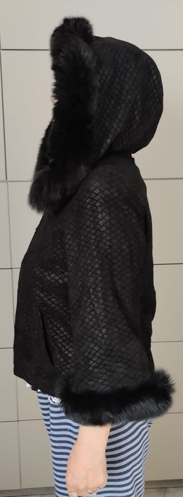 Продам кожаную куртку