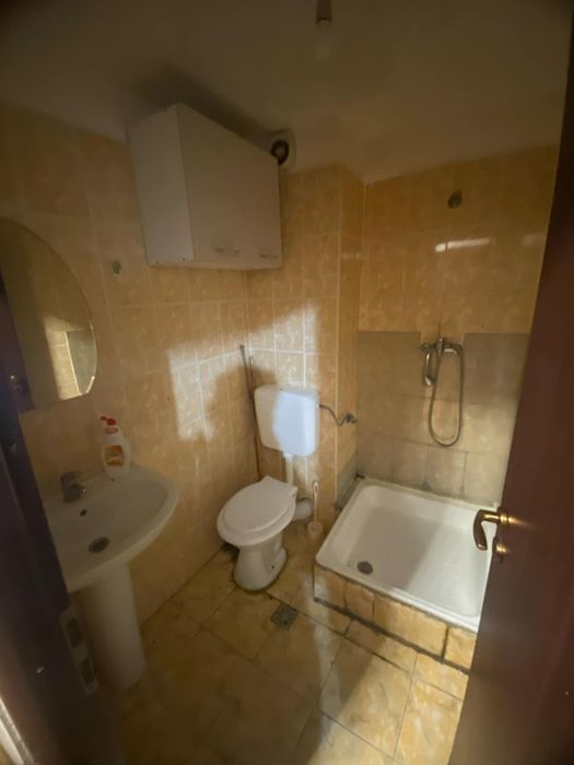 Vând apartament 2 camere