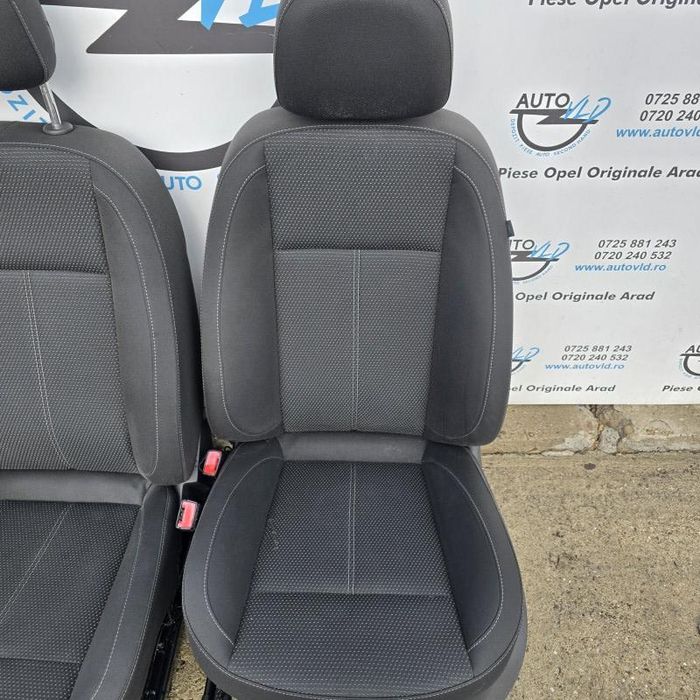 Scaune fata stanga dreapta UK Opel Astra J