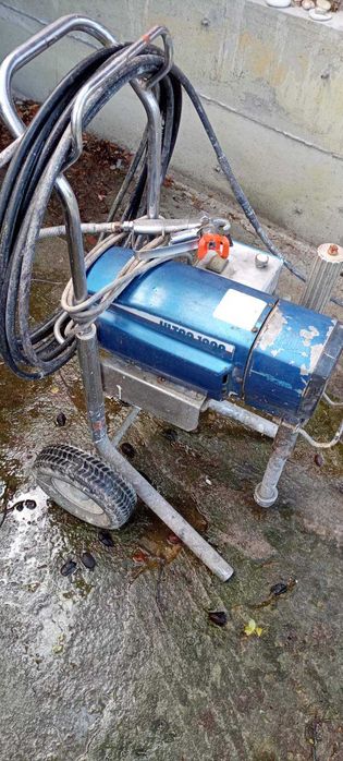 Машина за боядисване GRACO ULTRA 1000