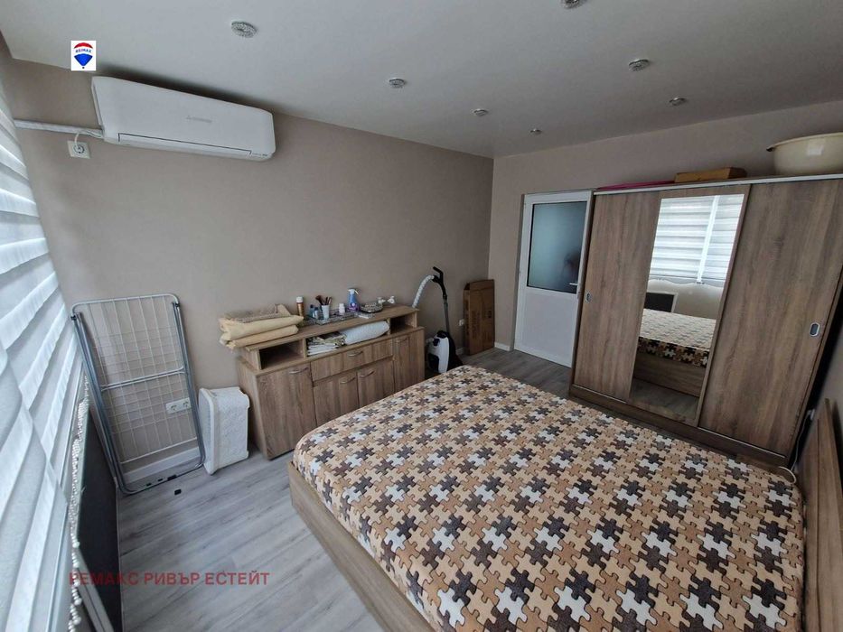 Продава се Двустаен апартамент в Русе, Дружба 3 - 50 кв.м за 1598 €/кв.м - Снимка #1