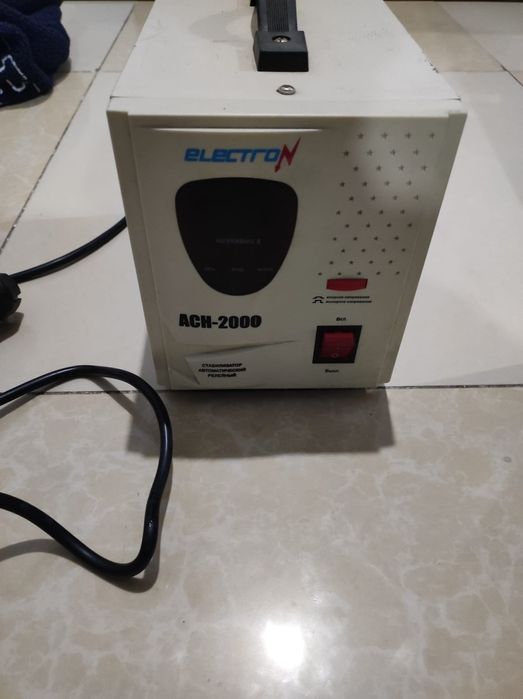 Стабилизатор напряжения