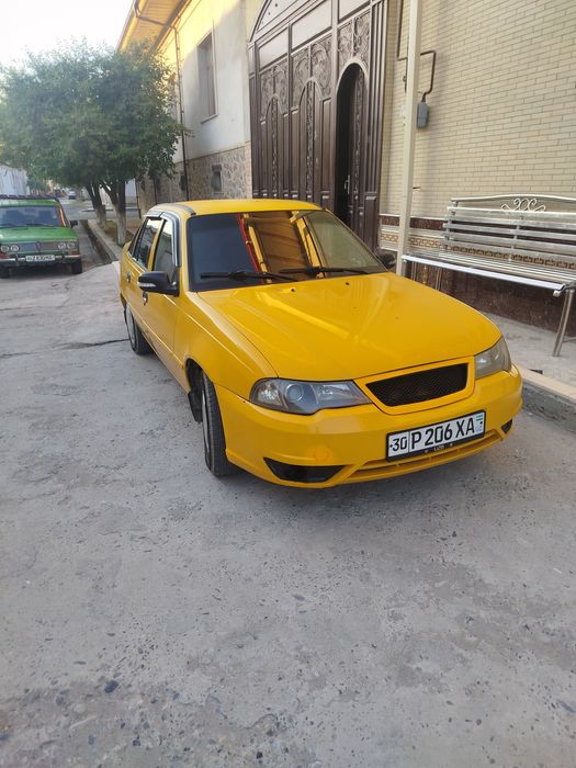 Нексия 2 сотилади