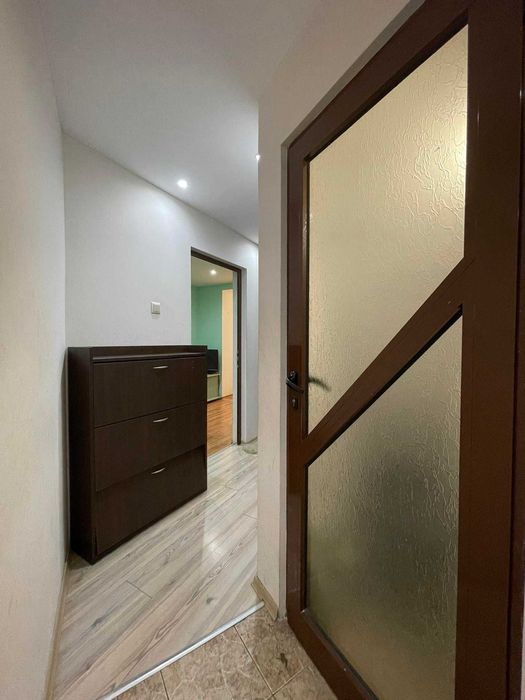 Дава се под наем Тристаен апартамент в Бургас, Лазур - 100 кв.м за 612 € - Снимка #13