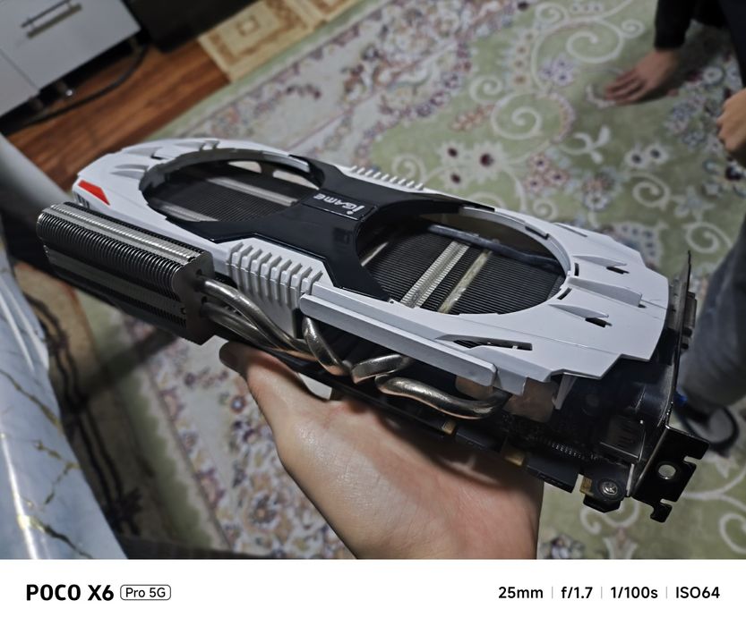 срочно продам GEFORCE IGAME 660 TI 2GB