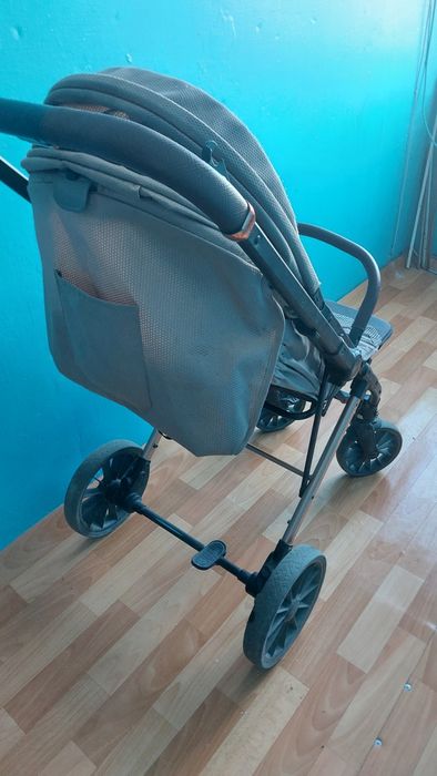 Продам санки и коляску