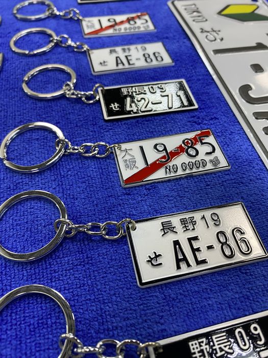 Брелоки на ключи с логотипом вашего автомобиля