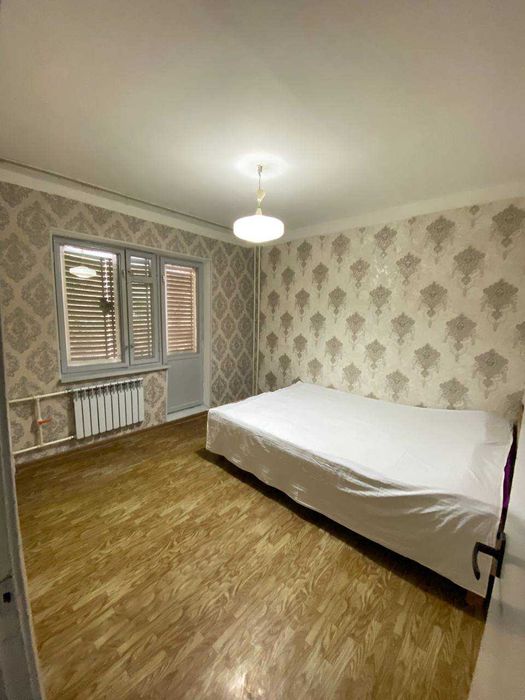 Қўйлиқ 1-массивда 3 хоналик квартира Матонат метрога якин без маклера