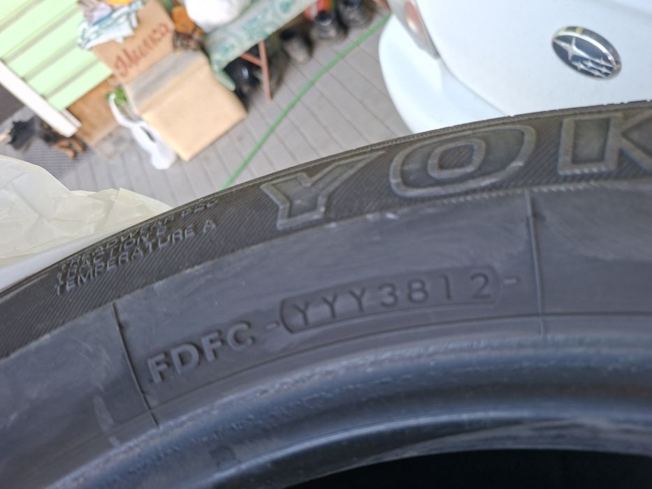 Автошины продам.