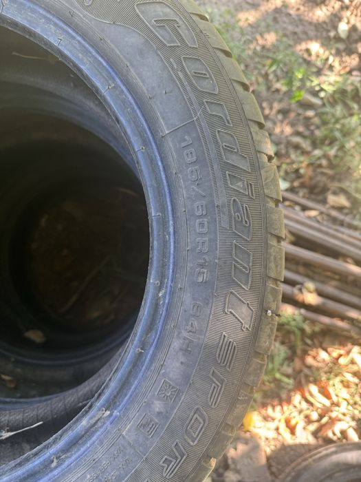 продам летние покрышки R15