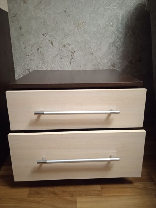 Компьютерный столик с тумбой