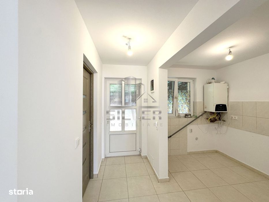 Casa intr-un imobil cu 4 unitati locative/80 mp/zona Somesului.