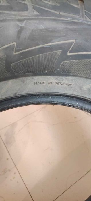 Шины б/у комплект