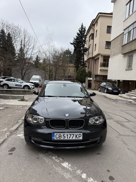 Продавам BMW 118d