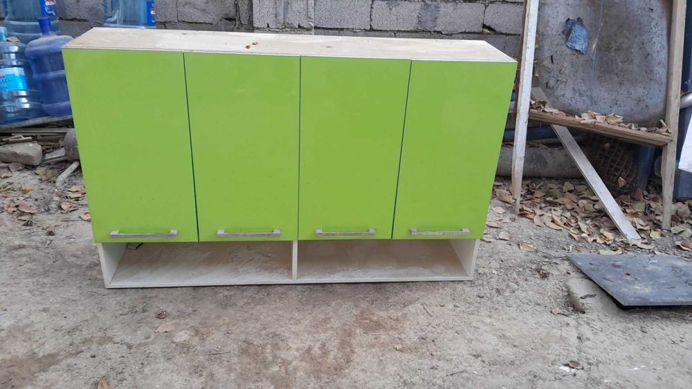 Продается Кухиний мебель Б/У