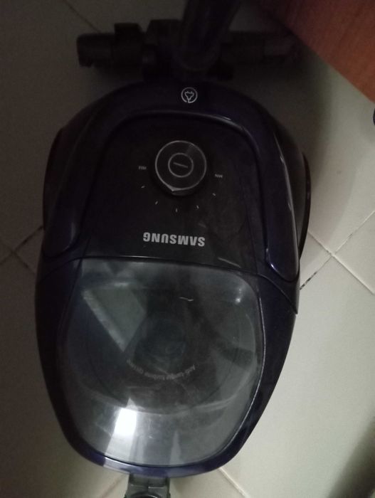 Продам пылесос за 5000