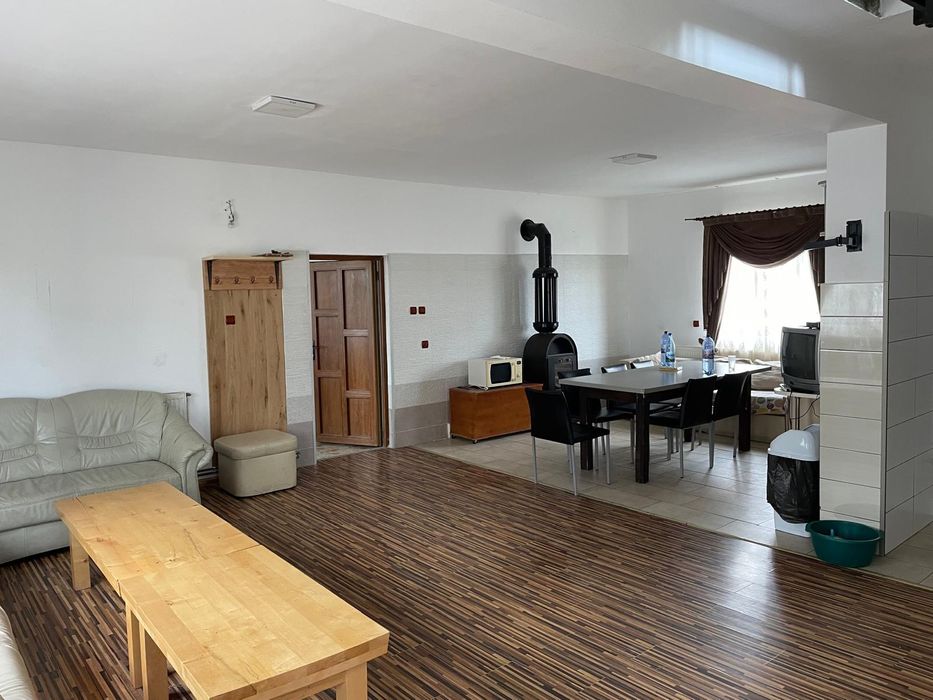 Inchiriere cabana Piatra Fantanele cu jacuzzi interior