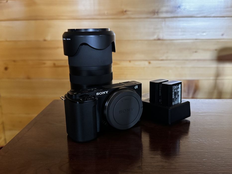 Sony ZV-E10 cu Tamron 17-70mm f2.8