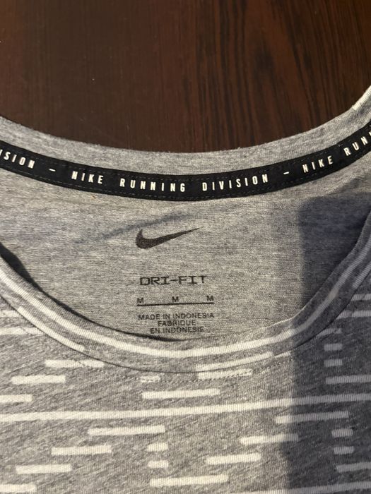Tricou nike marimea M
