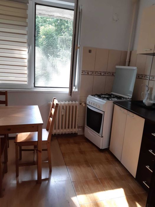 Inchiriez apartament 2 camere Piata Sudului