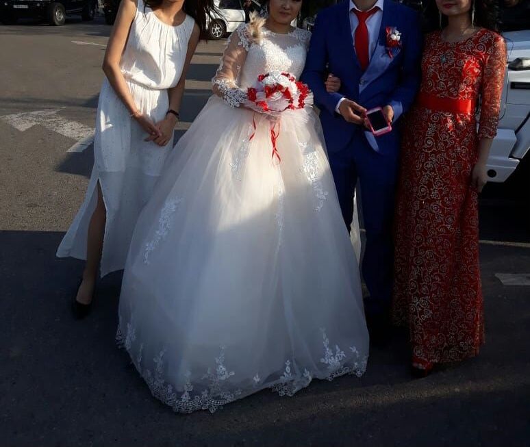 Срочно продаётся платье от Only