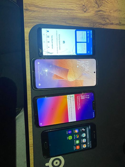 Продам телефоны ,